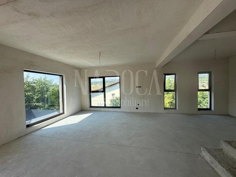 Duplex cu 4 camere cu Canalizare în Iris