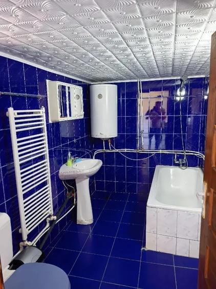 Casă cu 5 camere în Arieșeni