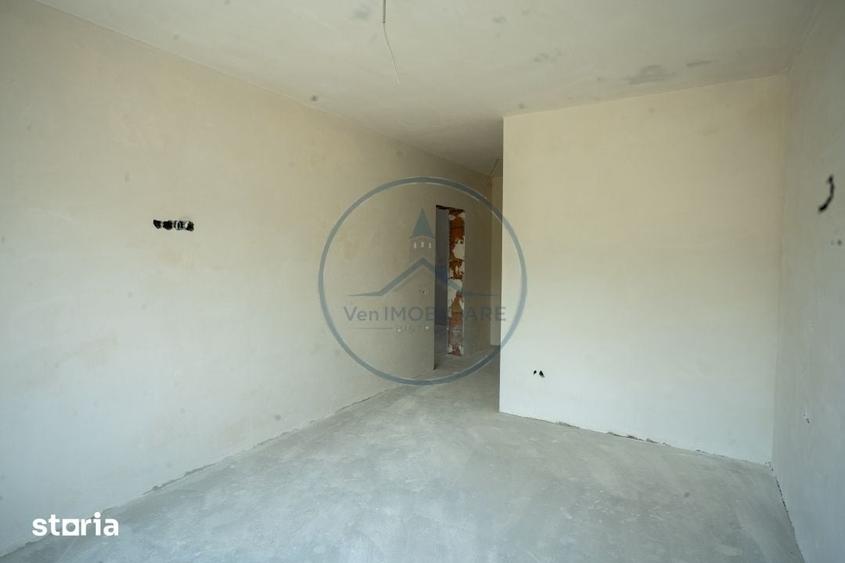 Casă cu 4 camere cu Teren 600 Mp în Unirea