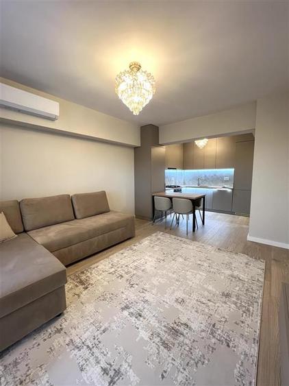 Apartament cu 2 camere semidecomandat în Nufărul