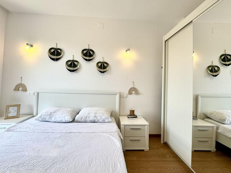 Apartament cu 2 camere decomandat, mobilat în Lipovei