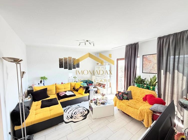 Apartament cu 2 camere decomandat în Giarmata