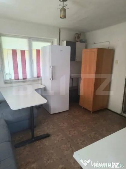 Casă cu 2 camere cu Teren 2000 Mp în Central