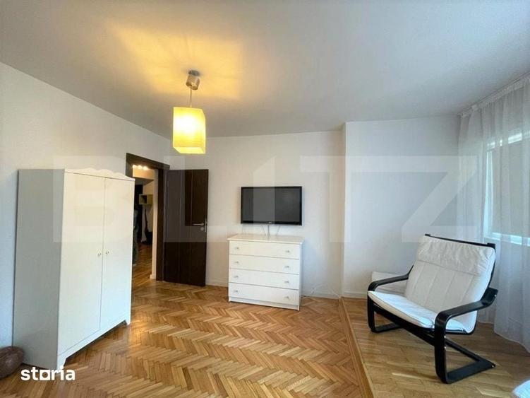 Apartament cu 3 camere decomandat în Central
