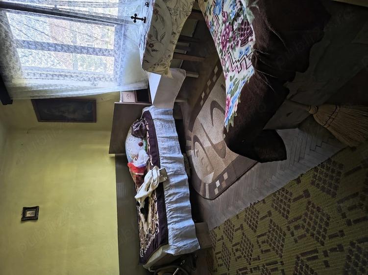 Casă cu 3 camere cu Teren 2900 Mp în Gavojdia