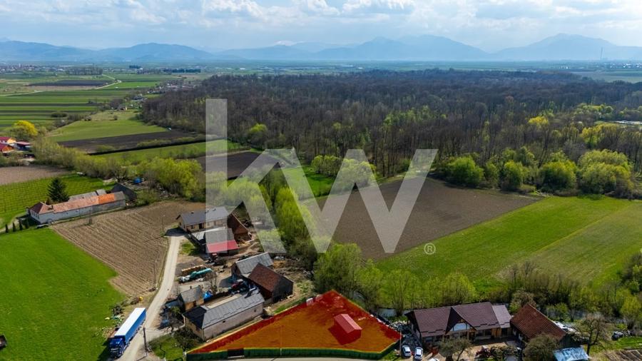 Teren Construcții intravilan de 1000 mp, în Lunca Calnicului