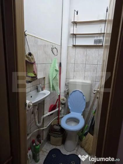 Apartament cu 3 camere decomandat în Soarelui