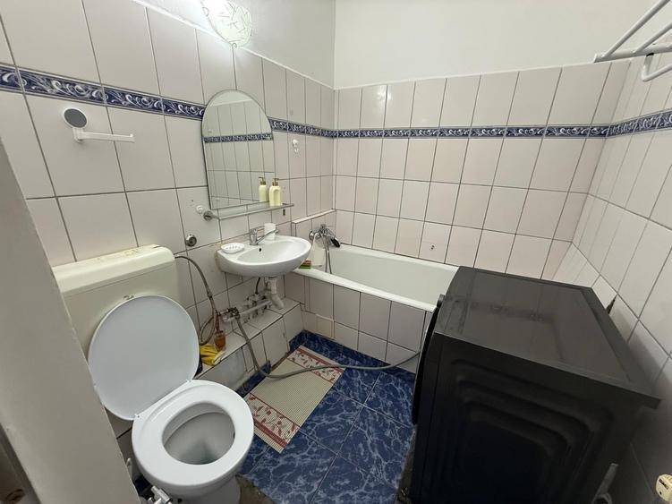 Garsonieră semidecomandată în Basarabia