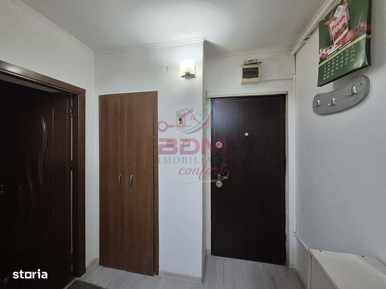 Apartament cu 2 camere semidecomandat în Micro 1