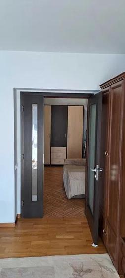 Garsonieră decomandată, mobilată în Podul de Fier