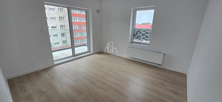 Apartament cu 2 camere decomandat în Semicentral