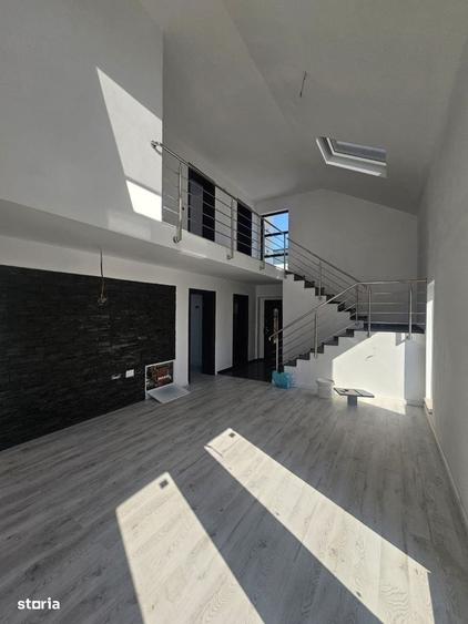 Casă cu 4 camere în Curtea de Argeș
