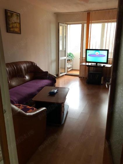 Apartament cu 2 camere decomandat în Petros