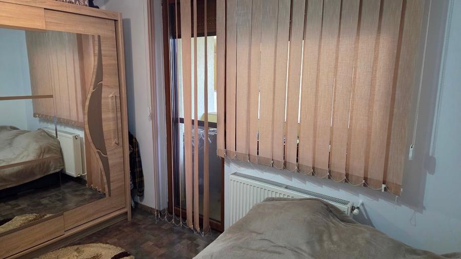 Apartament cu 3 camere decomandat, mobilat în Nord
