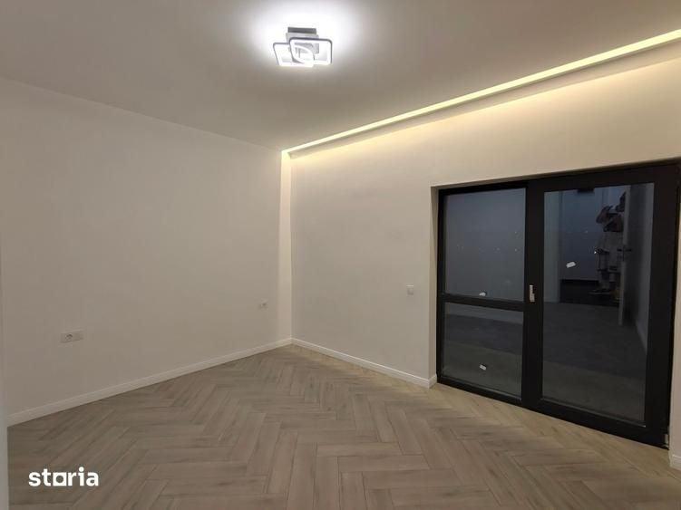 Casă cu 5 camere cu Teren 200 Mp în Valea Lupului