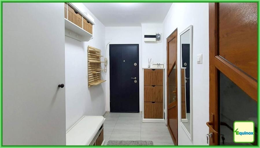 Apartament cu 2 camere semidecomandat în Cina