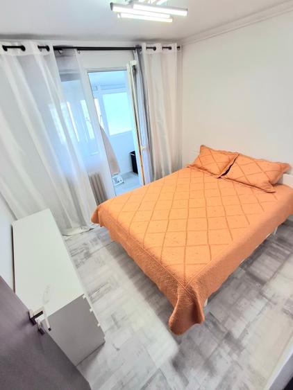 Apartament cu 2 camere decomandat în Lacul Tei