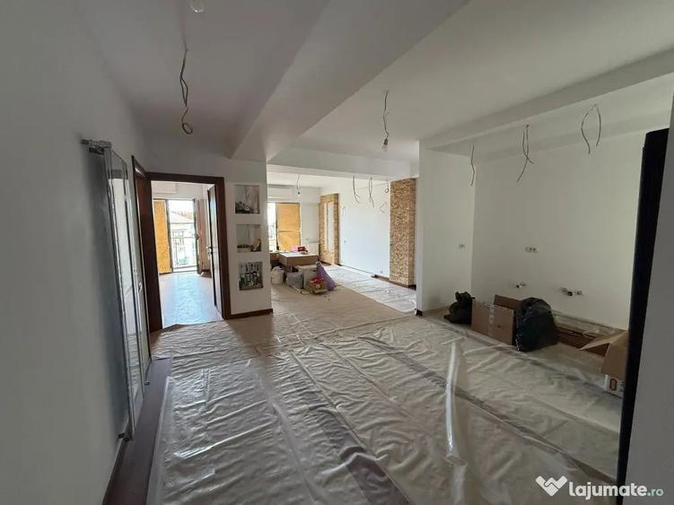 Apartament cu 2 camere decomandat în Ultracentral