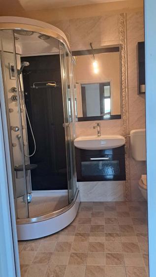 Apartament cu 5 camere circular în P-ța Muncii