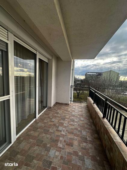 Apartament cu 2 camere semidecomandat în Micro 16