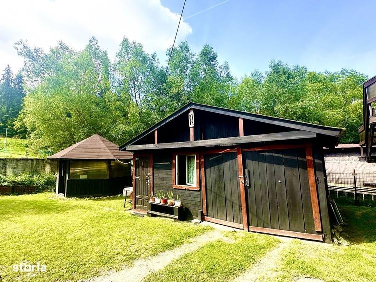 Casă cu 4 camere în Clăbucet