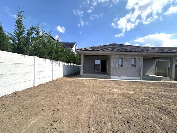 Duplex pe parter - 3 camere - Serena 1 - Mosnita Noua - 1