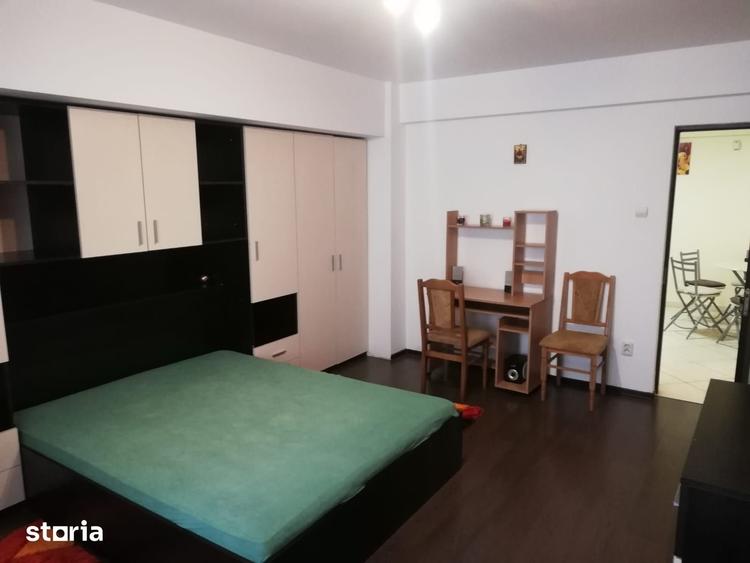 Apartament cu 2 camere decomandat în George Enescu