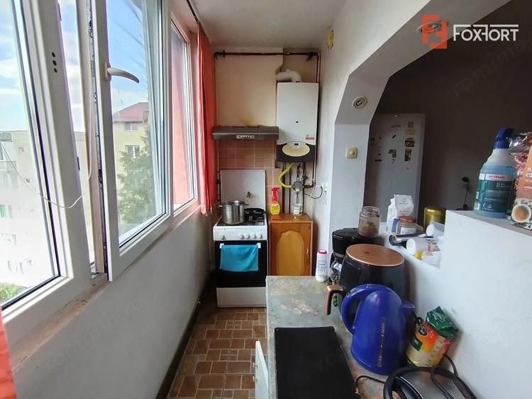 Apartament cu 3 camere în Dâmbovița