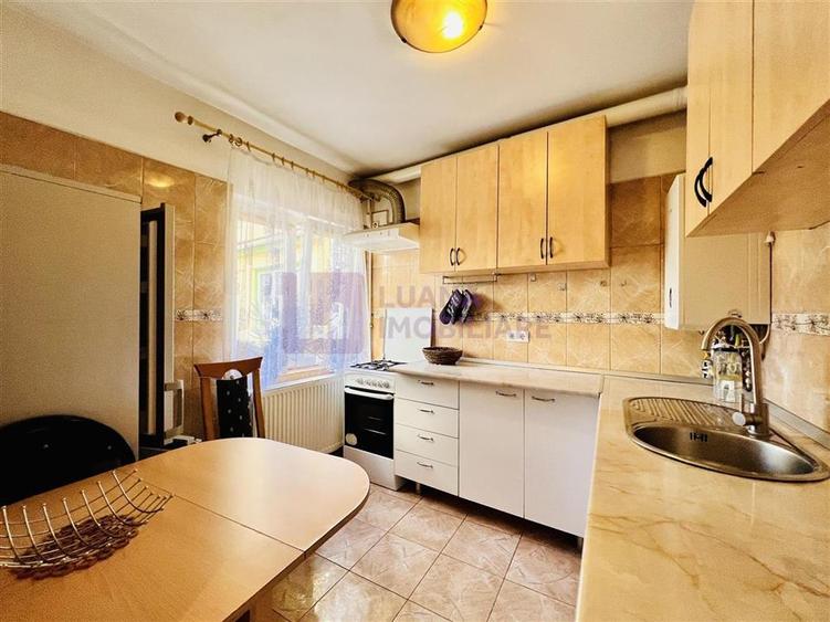 Apartament cu 2 camere decomandat, mobilat în Aeroport
