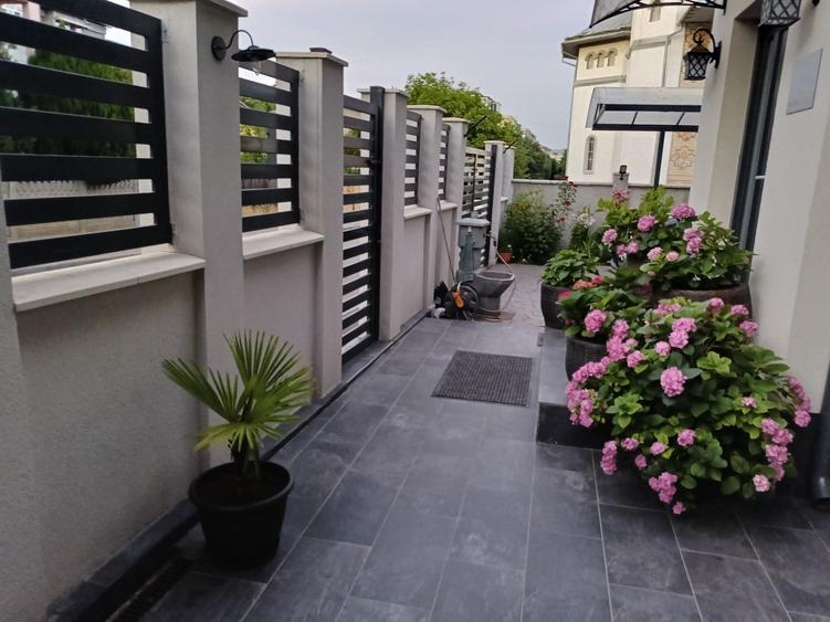 Casă cu 4 camere în Kiseleff
