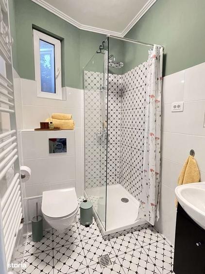 Vand apartament cu 2 camere, situat la casa, zona cenrtala - 1