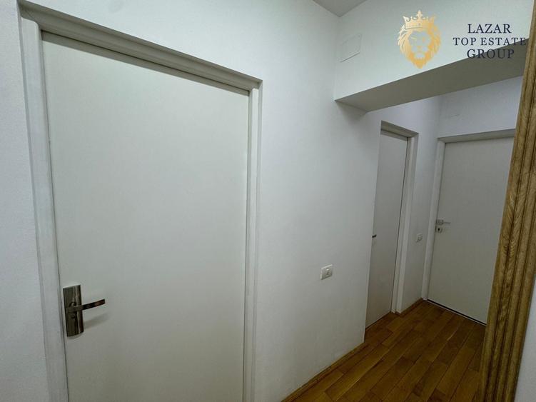 Apartament cu 3 camere decomandat, mobilat în Central