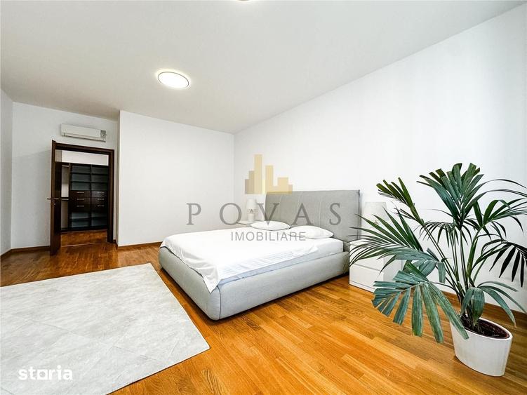 Apartament cu 4 camere în Aviatorilor
