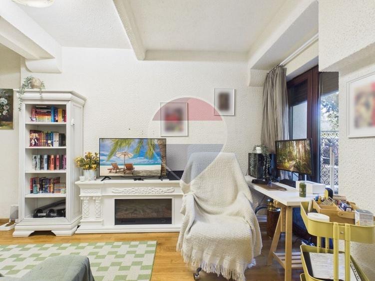 Proprietate unică formată din doua apartamente vila B-dul Primaverii - 14