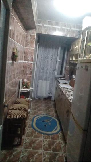 Apartament cu 2 camere decomandat în Florești