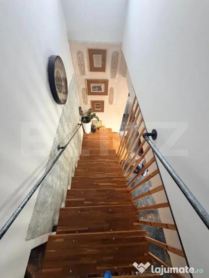 Casă cu 1 camere cu Teren 517 Mp în Noua