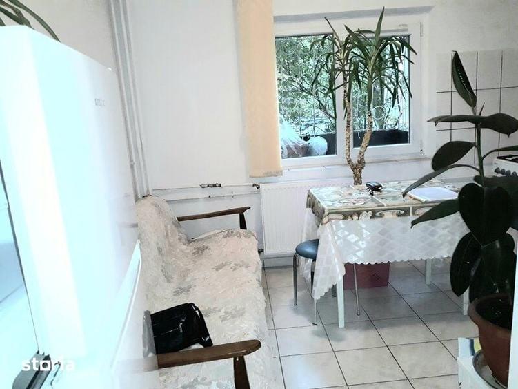 Garsonieră decomandată în Colentina