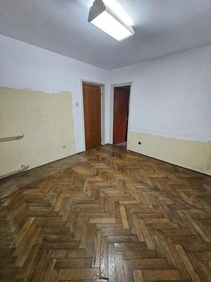 Apartament cu 2 camere decomandat în Sud