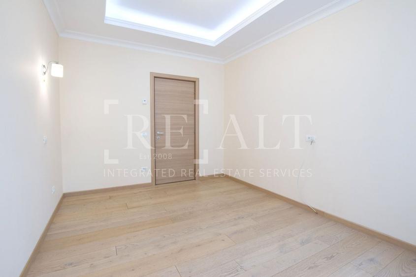 Apartament cu 4 camere decomandat, mobilat în Barbu Văcărescu