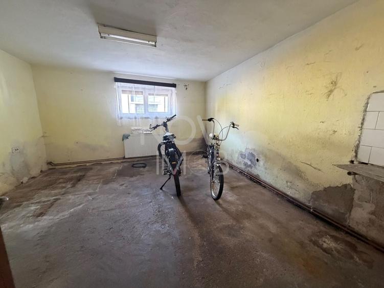 Casă individuală cu 4 camere cu Canalizare în Lazaret