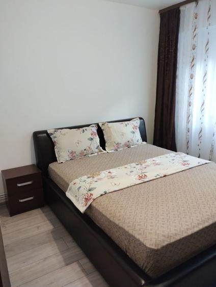 Apartament cu 2 camere decomandat în Geamăna