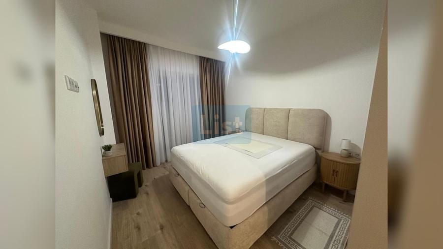 Apartament cu 2 camere semidecomandat, mobilat în Florești