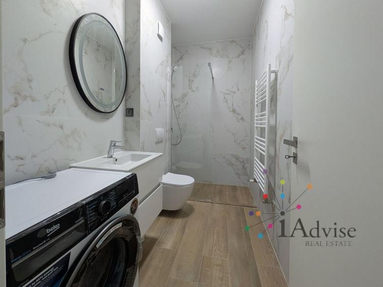 Apartament cu 2 camere decomandat, mobilat în Tractorul
