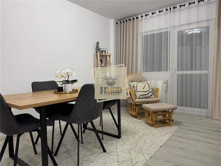 Apartament cu 3 camere decomandat, mobilat în Mihai Viteazul