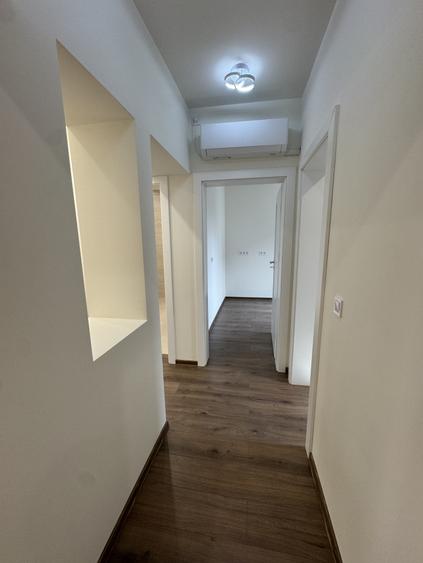 Casă individuală cu 4 camere cu Canalizare în Ultracentral