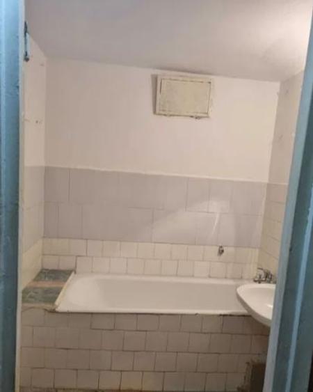Apartament cu 3 camere semidecomandat, mobilat în Titan