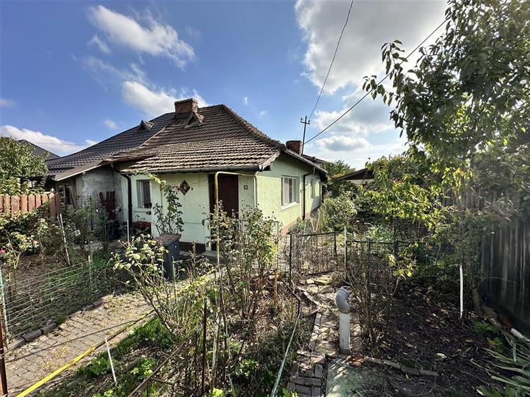 Casă cu 2 camere cu Teren 388 Mp în Mihai Bravu