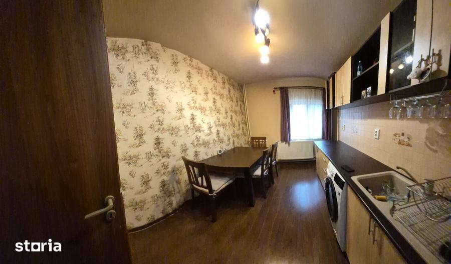 Apartament cu 3 camere în Militari