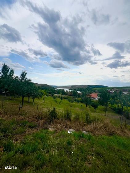 Casă cu 3 camere în Geaca