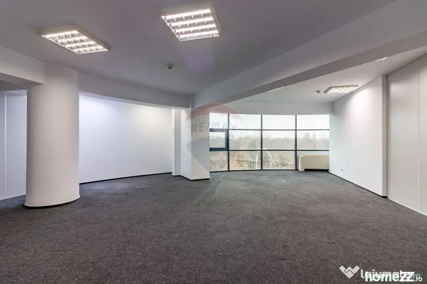 Spațiu comercial, de 240 mp, în Mihai Bravu
